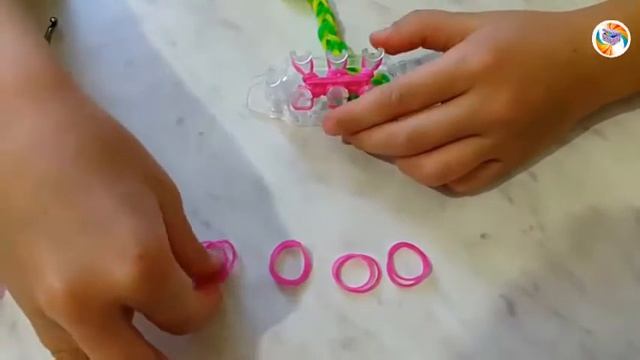 ЗМЕЙКА - ТАЛИСМАН из резинок, на станке МОНСТР ТЭИЛ, Monstertail, Радужки Rainbow Loom смотреть онлайн