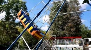 Влог Поездка в Киров. Продолжение.Саша и Аня на атракционах.