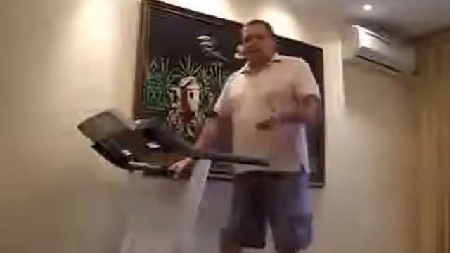 Как приглашать притягивая Закон беговой дорожки смотреть онлайн