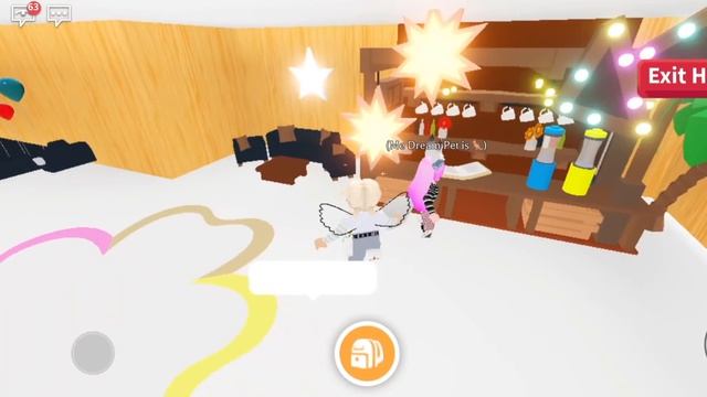 САМЫЙ КРУТОЙ ДОМ ЮТУБЕРА в АДОПТ МИ РОБЛОКС! | ПОБЫВАЛА в ГОСТЯХ у ЮТУБЕРА в ADOPT ME ROBLOX смотреть онлайн