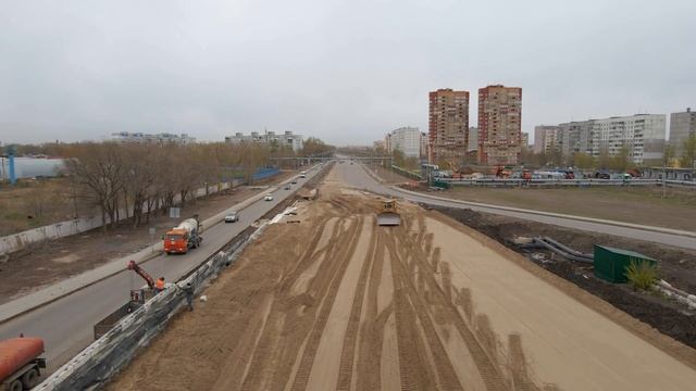 В Самаре начали возводить подпорные стены к эстакаде на 