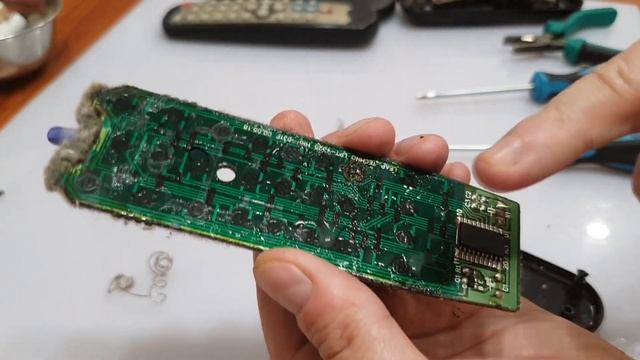 Разбор пультов ✔ есть ли драгметаллы внутри смотреть онлайн