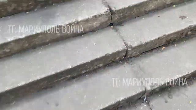 Мариуполь сегодня. 9 школа. Много лиц, возможно увидите ваших близких смотреть онлайн