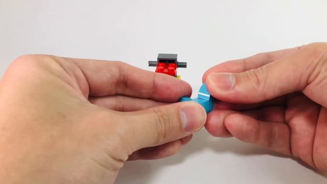Lego Classic 10696 assembling to robot with a laser gun #178 смотреть онлайн