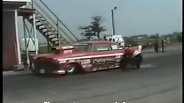 Christine 1958 Fury Vs. Mega Ford 1957 Ford смотреть онлайн