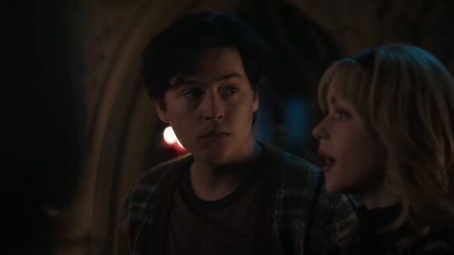 Sabrina uses Jughead's body to bring her boyfriend back - Riverdale 06x19 смотреть онлайн