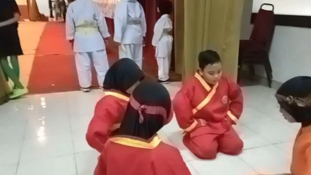 Wisuda Akbar & Pentas Seni SDIT At taufik Cimanggis Depok Berdoa Tapaksuci смотреть онлайн