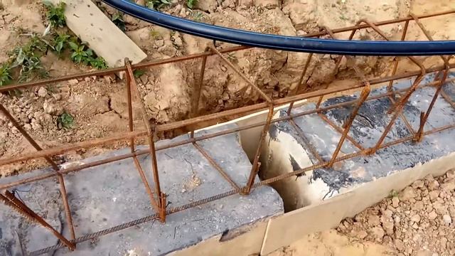 КАК СДЕЛАТЬ ОПАЛУБКУ ЧТОБЫ НЕ ПОРВАЛО | АРМОПОЯС | СТРОЙКА СЕЗОН 2018 смотреть онлайн