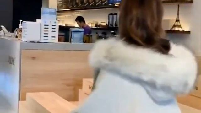 Женское хлопковое стеганое пальто на осень и зиму, теплое, утолщенное, меховое, с капюшоном, пальто смотреть онлайн