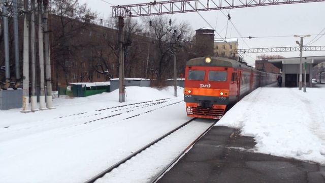 "ЭР2К-1150" прибывает на "Москва-Товарная" смотреть онлайн