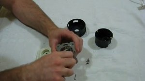 Установка розетки в советскую коробку.