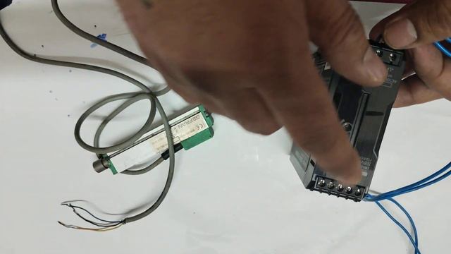 What is LVDT? LVDT types and uses| LVDT Wiring with PLC |Linear Variable Differential Transformer смотреть онлайн