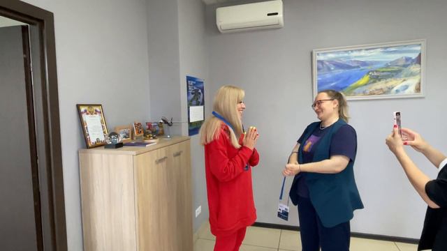 Вручение идентификационной карточки экскурсоводу в ТИЦ Красноярского края смотреть онлайн