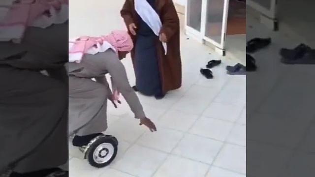 Ho wants a hoverboard смотреть онлайн