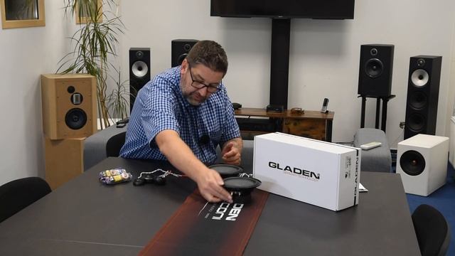 Gladen RSX 165 - 2-Wege Komponentensystem mit separaten Frequenzweichen. смотреть онлайн