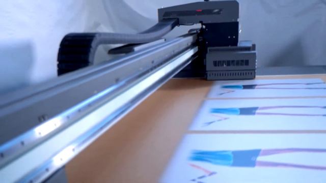 Планшетный УФ принтер Artis UVF2513 DG CE4 смотреть онлайн