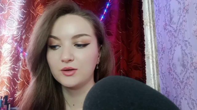АСМР ASMR обзор карандашей для губ. шёпот смотреть онлайн