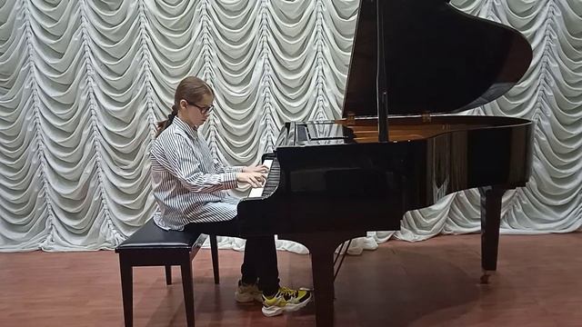 Жук Анастасія. Святкові танці (рондо). Т. Куллак. Викладач Попова І.В. смотреть онлайн