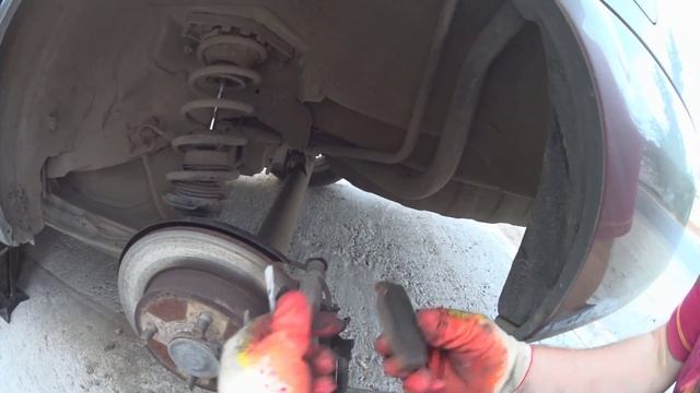 замена тормозных колодок Nissan almera N16 смотреть онлайн