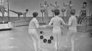Gwen Verdon Dances a comic Workout