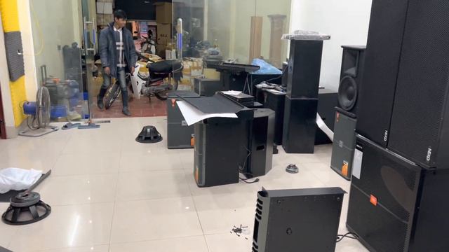 Thanh lý Loa bãi TQ hi and Liền công xuất 2.5 tr lh 0708.761.888 смотреть онлайн