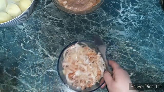 Вкуснятина ПО- деревенски//просто, вкусно// Самая настоящая деревенская кухня смотреть онлайн