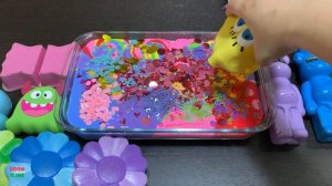 MAKEUP AND GLITTER AND CLAY ! Mixing Random Things Into GLOSSY Slime.mp4
