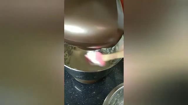 готовим на завтрак творожные кексы ? (все видео на Ютубе снимаются для Инстаграма @tarts_cheb) смотреть онлайн