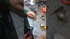 замена подшипника китайской УШМ