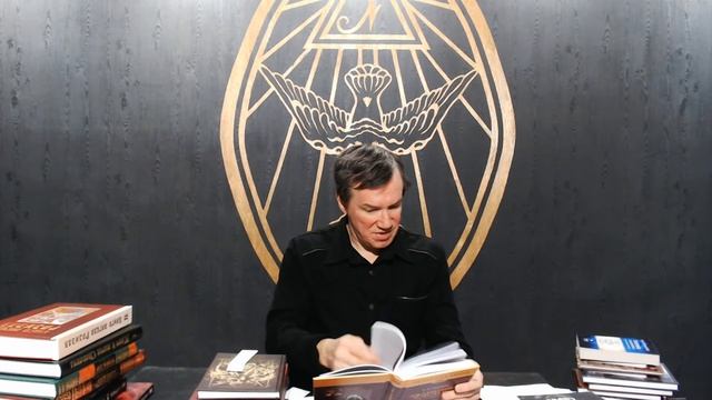 Обзоры новых книг по магии и эзотерике с Братом Марсием. Выпуск 5 (январь 2022) смотреть онлайн
