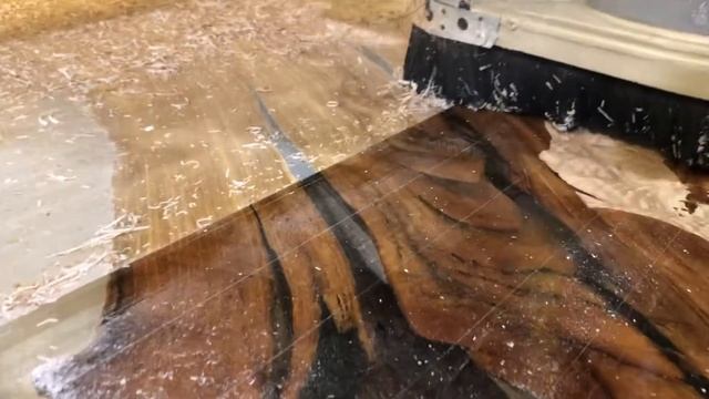 Выравнивание слэба, после проливки эпоксидной смолой. Предчистовпя обработка. смотреть онлайн