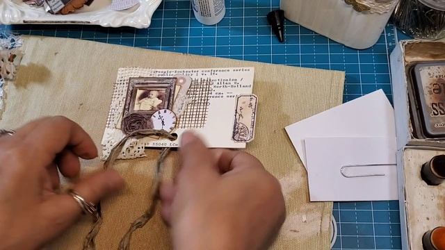 #AlteredPaperclips2023 Prompts: Vintage and Library смотреть онлайн