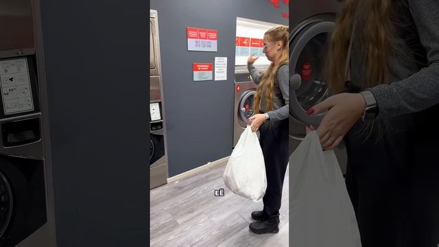 СТИРКА В ДОМЕ НА КОЛЕСАХ‼️ Путешествуя На Автодоме?, в прачечных мы увидели скрытый мир? смотреть онлайн