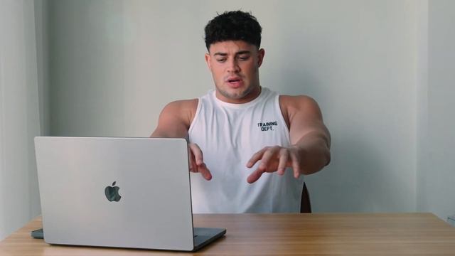 REACTING TO SAM SULEK - Is He Any Good? смотреть онлайн