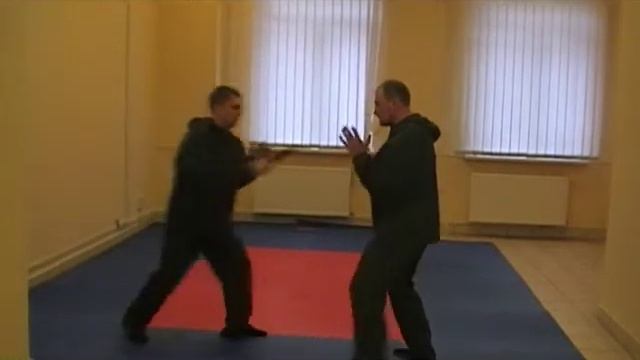 Подготовка телохранителя. Рукопашный бой. Бросок прямым входом. смотреть онлайн