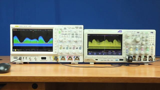 User Interface Comparison of the MSO7000 VS MDO3000 смотреть онлайн