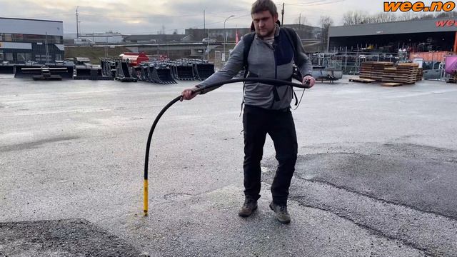 Betongvibrator med Honda ryggsekk смотреть онлайн