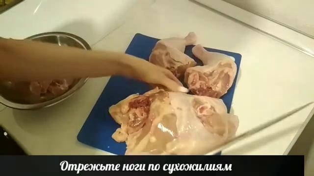 Как разделать курицу и получить куриное филе с костями для бульона смотреть онлайн