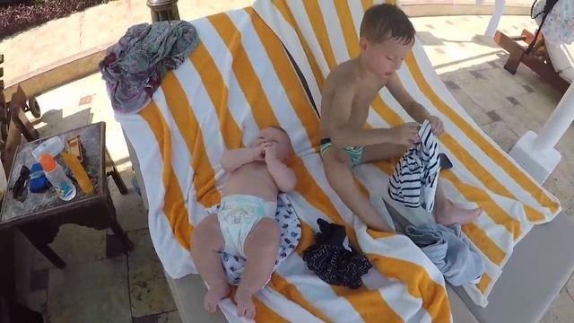 VLOG: Фотосессия в Египте / Бабуля несет Клима смотреть онлайн