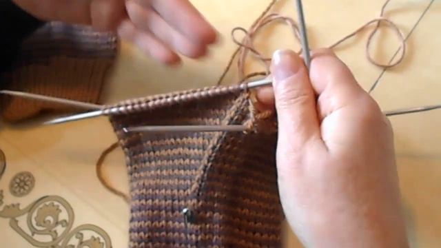 Πλεκτες καλτσες- "HELIX ". GR.#(2021) смотреть онлайн