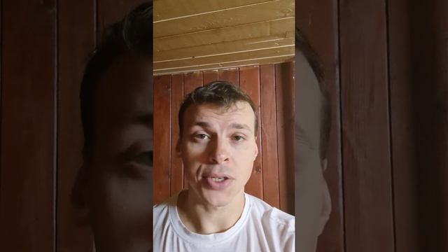 Трескаются губы, тогда лови совет #shorts #губы #трескаютсягубы #советы смотреть онлайн