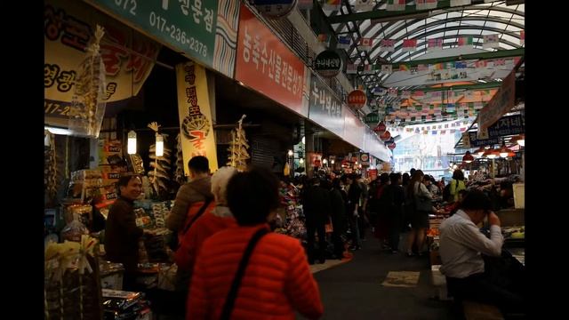 Seoul trip Seoul city tour _Gwangjang traditional market смотреть онлайн