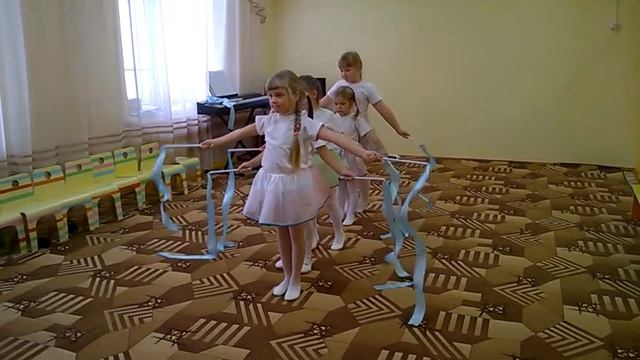 Ритмический этюд с лентами "Грация", хореография 5-7 лет смотреть онлайн