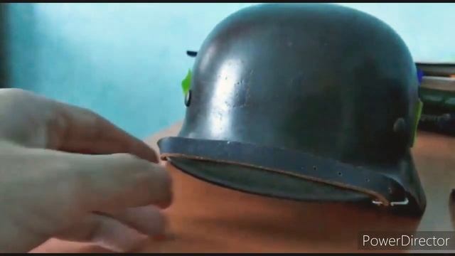 Немецкая каска и каска СССР смотреть онлайн