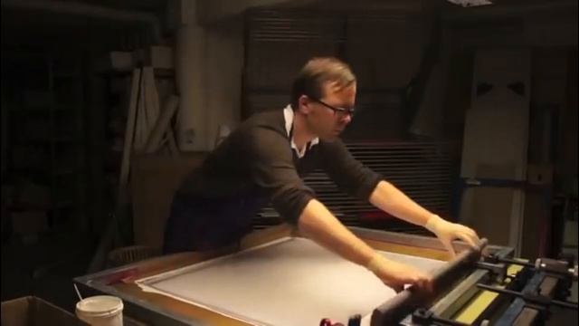 Уроки шелкографии.Оборудование 1.2: станки для нанесения графики методом трафаретной печати.