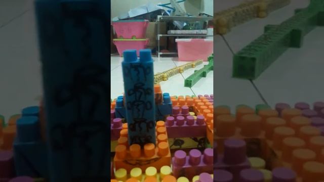 ตึกที่อยู่อาศัยสีฟ้า Tower Bloxx Deluxe смотреть онлайн