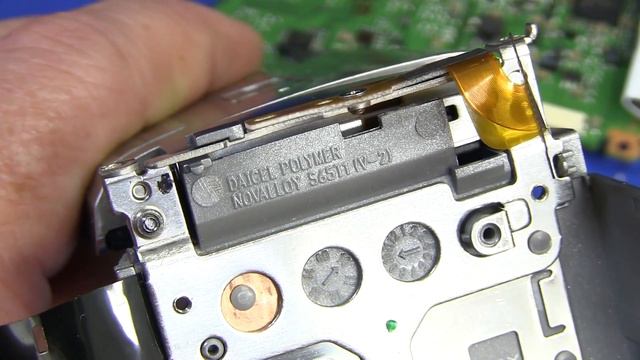 EEVblog #454 - JVC Camcorder Teardown