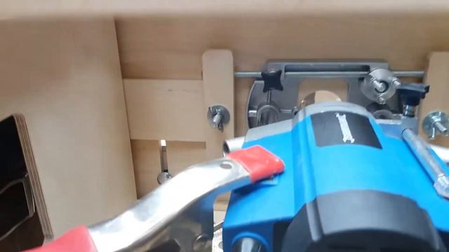 Router Table (Silverline 1020 1/4" Router) смотреть онлайн