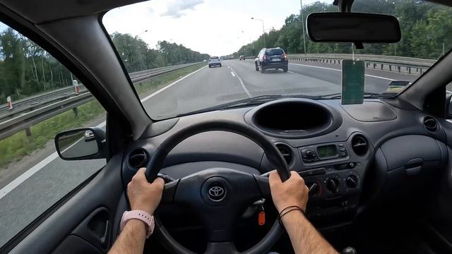 2001 Toyota Yaris [1.0 i 16V 68HP] |0-100| POV Test Drive #1234 Joe Black смотреть онлайн