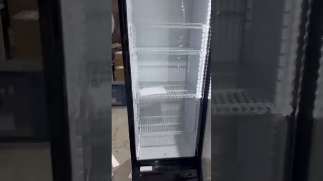 Витринный холодильник Aiwa. смотреть онлайн